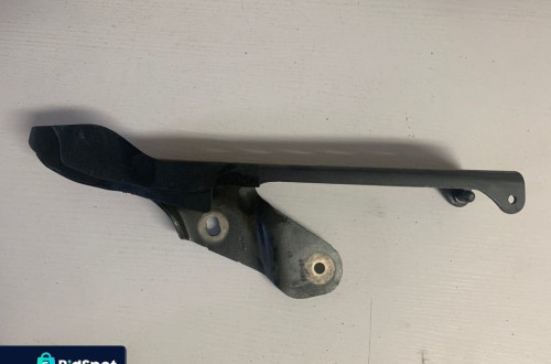 ZAWIAS MASKI AUDI A8 D4 LEWY LUB PRAWY 4H0823301 4H0823302