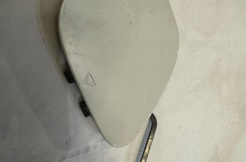 BMW 3 G20 G21 17-20r. - ZAŚLEPKA HAKA ZDERZAKA PRZÓD 51117422621