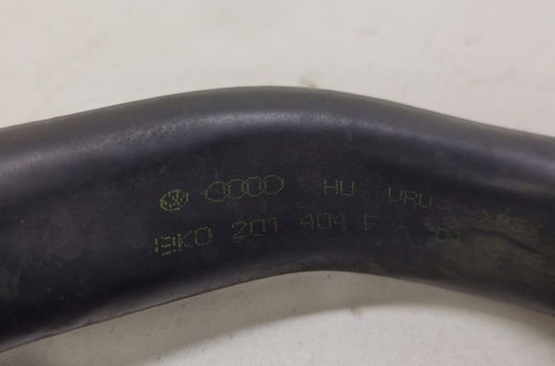 PRZEWÓD PALIWA PALIWOWY AUDI A4 A5 Q5 8K0201404F