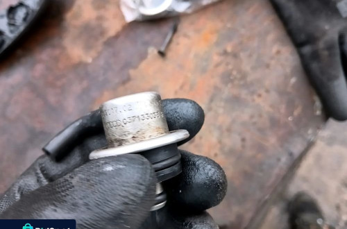 audi swat vw zawor regolator cisnienia paliwa 037133035h