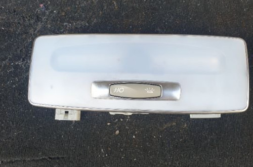 renault laguna iii lampka oswietlenie kabiny wnetrza