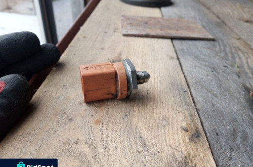 vw audi skoda czujnik cisnienia paliwa 06j906051d