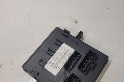 MODUŁ ŚWIATEŁ ILM AUDI A6 C6 4F0907279 4F0910279N