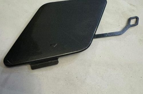 BMW 3 F30 11-14r. - ZAŚLEPKA HAKA ZDERZAKA TYŁ 51127301464