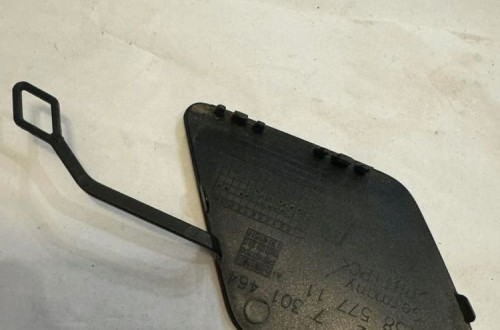 BMW 3 F30 11-14r. - ZAŚLEPKA HAKA ZDERZAKA TYŁ 51127301464