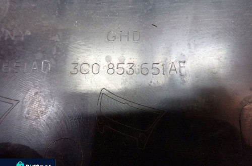 ATRAPA GRIL VW VOLKSWAGEN PASSAT B6 3C 2005-2011R 3C0853651AF