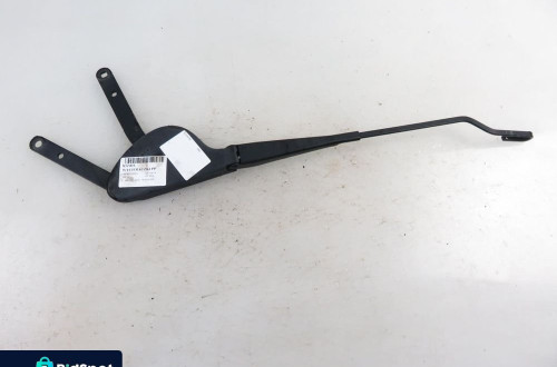 RAMIE WYCIERACZKI PRAWE MERCEDES W203 A2038201944