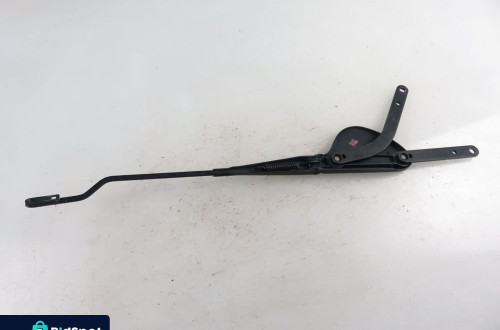 RAMIE WYCIERACZKI PRAWE MERCEDES W203 A2038201944