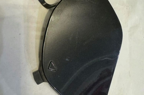 BMW X5 G05 M- PAKIET 18-20r. - ZAŚLEPKA HAKA ZDERZAKA PRZÓD 51117954206