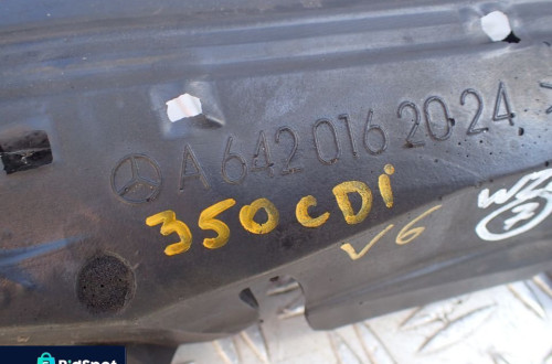 OSŁONA SILNIKA - MERCEDES 350 CDI | A6420162024 RADOM
