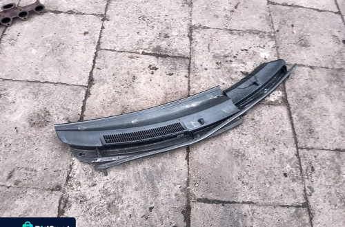 toyota yaris ii podszybie europa 55781-0d100