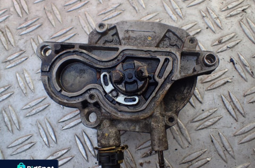 POMPA VACUM OPEL 1.7 CDTI 7009690201 RADOM