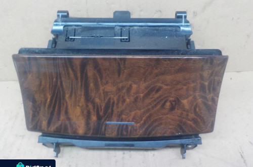 MERCEDES W203 POPIELNICZKA A2036805250
