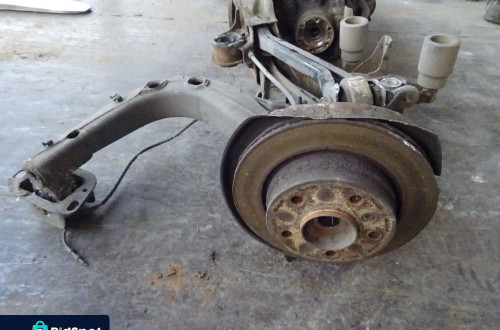 BMW E46 SEDAN 2.0D WÓZEK BELKA ZAWIESZENIA TYŁ
