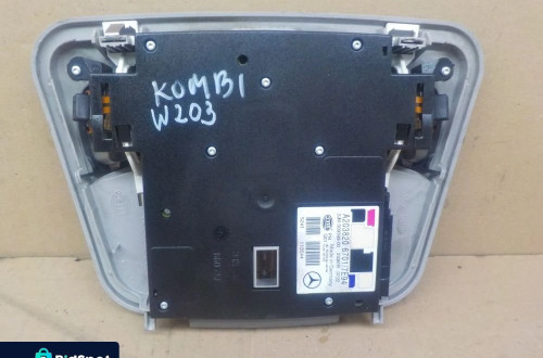 MERCEDES W203 LAMPKA PODSUFITKI A2038206701