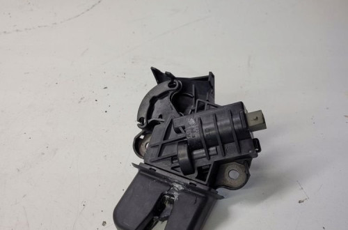 ZAMEK KLAPY TYŁ AUDI A4 A5 A6 A8 4F5827505B