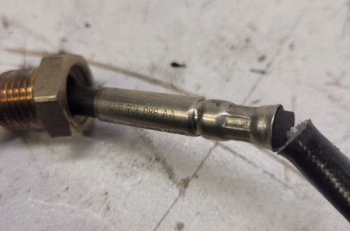 CZUJNIK TEMPERATU SPALIN AUDI A6 A7 A8 4H0906088AA