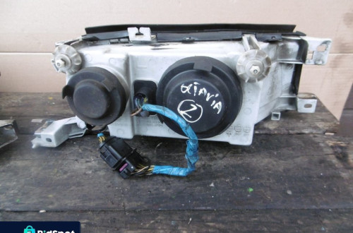 Lampa SKODA OCTAVIA I DEPO EUROPA