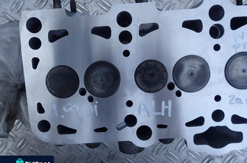 GŁOWICA SILNIKA 1.9 TDI ALH 038103373E RADOM