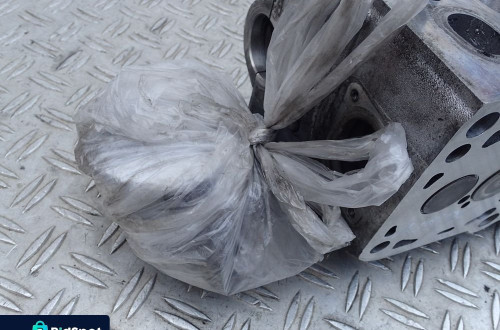 GŁOWICA SILNIKA 1.9 TDI ALH 038103373E RADOM