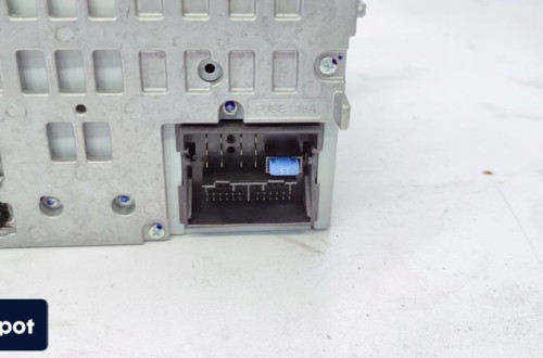 RADIO CD CONCERT AUDI A4 B8 A5 Q5 8T1035186R