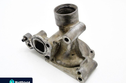 Obudowa Pompy Wody 1.8 407 406 C5 Xsara Picasso