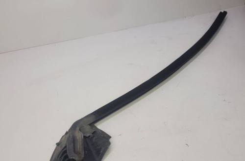 USZCZELKA DRZWI PRAWY P AUDI A3 CABRIO 8P7837480A