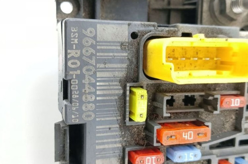 MODUŁ BSM CITROEN C4 PICASSO I 1 (2006-2010) 9667044880 R01