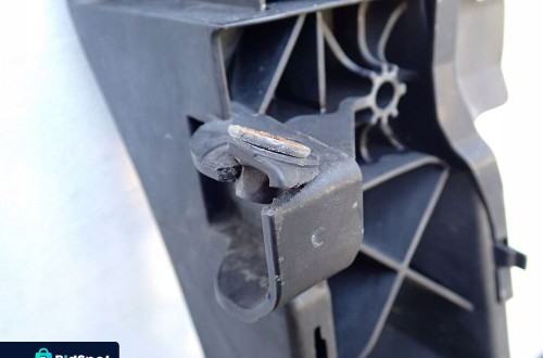 PAS PRZEDNI WZMOCNIENIE CZOŁOWE VW CRAFTER II 7C MAN TGE 2016- 7C0805588