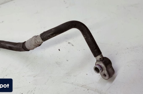 WĄŻ PRZEWÓD KLIMATYZACJI AUDI A6 C6 4F0260701AD