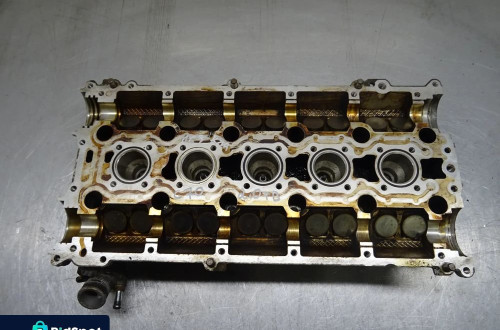 VOLVO C70 CABRIO 97-05 2.0 TB GŁOWICA ZAWORY 1001837003