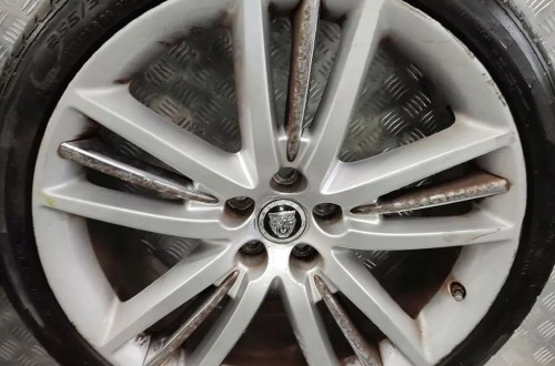 FELGI Z OPONAMI JAGUAR XF I X250 20&#039;&#039; ET49 5X108
