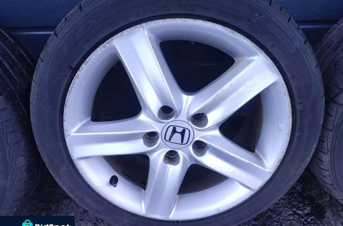 FELGI Z OPONAMI HONDA CIVIC VIII 8 17&#039;&#039; 5X114,3