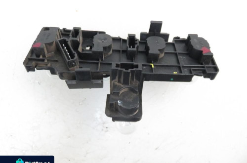 WKŁAD LAMPY PRAWY  PASSAT B5 FL KOMBI 3B9945258B