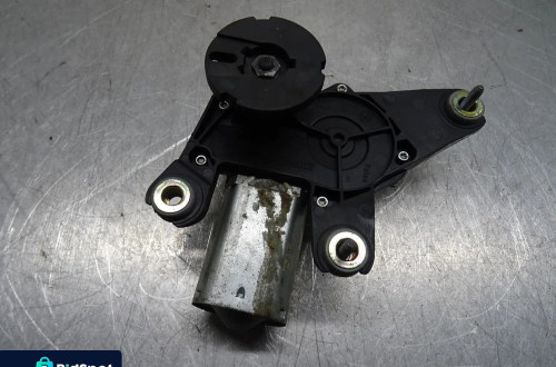 RENAULT ESPACE 4 IV 02-06 3.0 DCI SILNICZEK WYCIERACZKI TYŁ 53019332 8200031085D