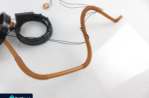 PŁYWAK MERCEDES W203 220 CDI