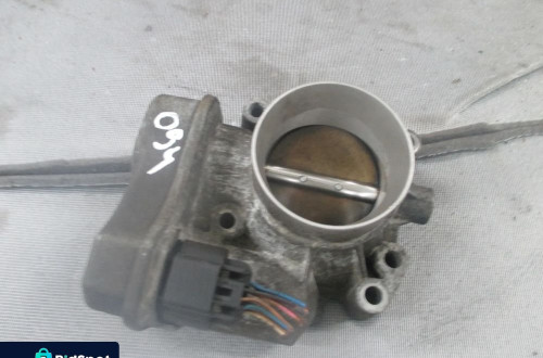 Przepustnica Opel Astra Zafira Vectra 2.2 25312094