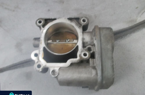 Przepustnica Opel Astra Zafira Vectra 2.2 25312094