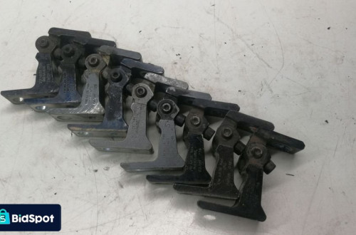 ZAWIAS DRZWI LEWY AUDI A4 B8 A5 8T Q5 8K0831401E