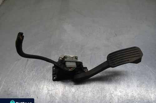 VOLVO C70 CABRIO 97-05 2.0 TB PEDAŁ POTENCJOMETR GAZU 8645174