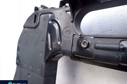 PAS PRZEDNI WZMOCNIENIE CZOŁOWE FIAT 500L 2012-2018R 51883542