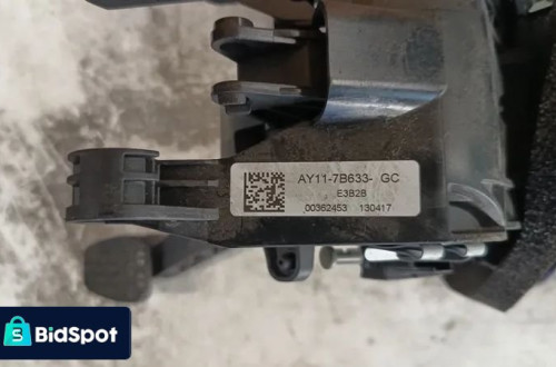 FORD B-MAX 12r PEDAŁ SPRZĘGŁA AY117B633GC