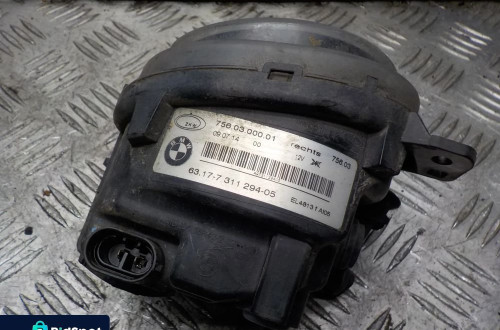 BMW SERIA 5 F10 HALOGEN LAMPA PRZECIWMGIELNA LED PRAWA 7311294