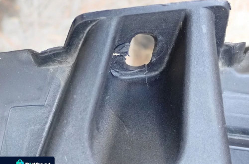 PAS WLOT POWIETRZA ŻALUZJA BMW X1 F48 5174187798