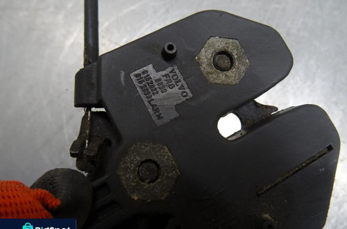 VOLVO C70 CABRIO 97-05 2.0 TB ZAMEK ZAMKI MASKI LEWY PRAWY