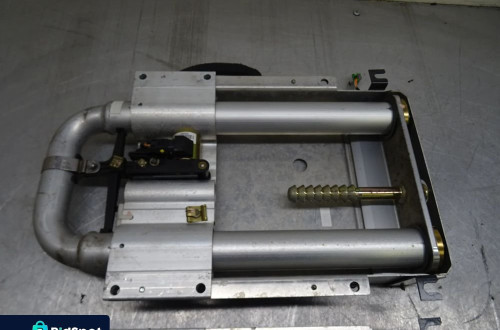 VOLVO C70 CABRIO 97-05 2.0 TB ZAGŁÓWEK PIROTECHNICZNY LEWY PRAWY TYLNY