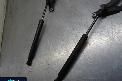 VOLVO C70 CABRIO 97-05 2.0 TB ZAWIASY SIŁOWNIKI KLAPY BAGAŻNIKA