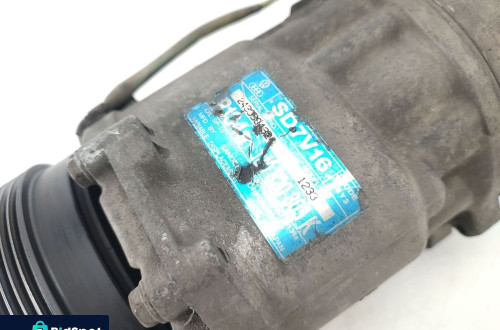 SPRĘŻARKA KLIMATYZACJI VOLKSWAGEN GOLF IV 1.9 TDI 110KM 1J0820803K