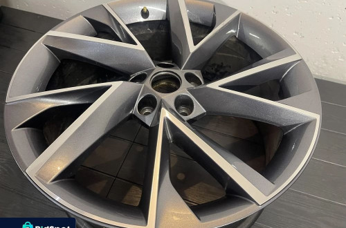 FELGA ALUFELGA 19 SKODA SUPERB III 3 JAK NOWA ET44 8J 3V0601025AP SPRAWDZONA! POJEDYNKA 5X112