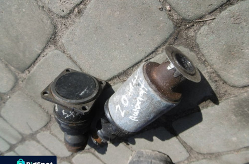 Przegłub Renault scenic RX4 2,0 16V Automat